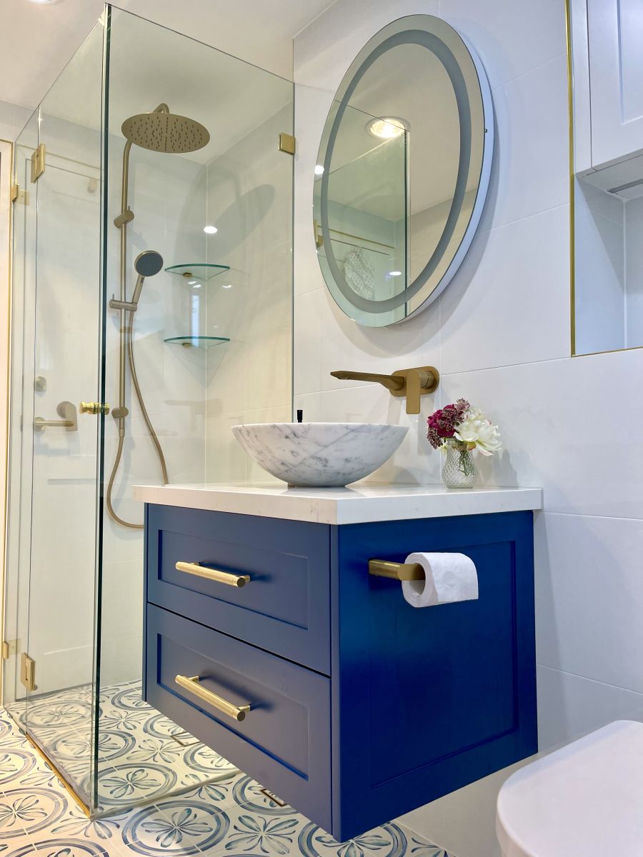 12.5 bathroom JSR Builders